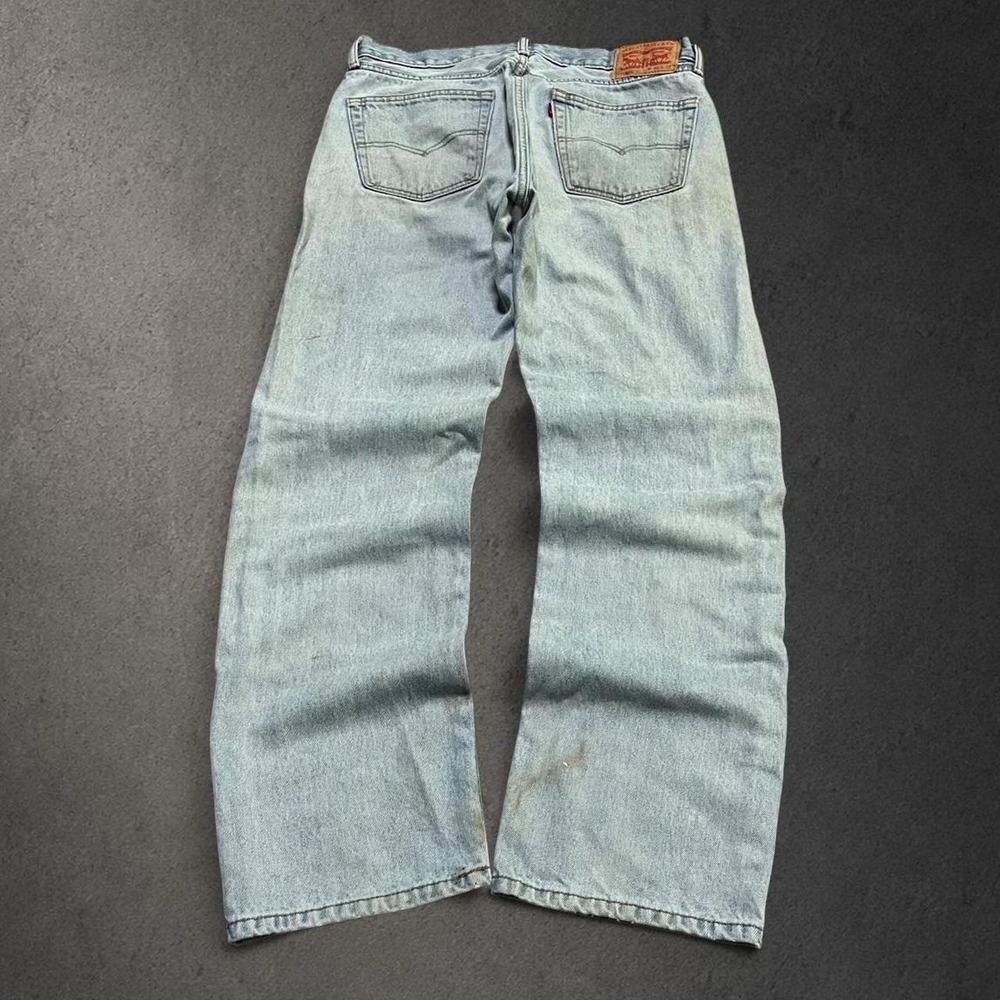 Y2K 2000s Levi's 505 Relaxed Fit Light Wash Denim Jeans